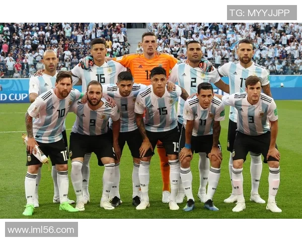 身穿4号球衣的足球明星们如何在赛场上书写传奇故事